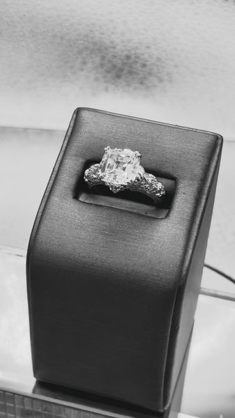 Ladies Vintage Judith Ripka Sterling Silver Square Radiant Cut Ring