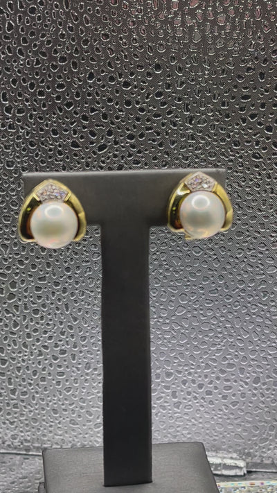 Ladies 14 Karat Solid Yellow Gold Pearl and Diamond Earrings