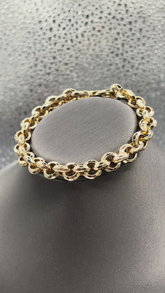 Movie of Ladies Italian 14 Karat Yellow Gold Round Beveled Link Bracelet