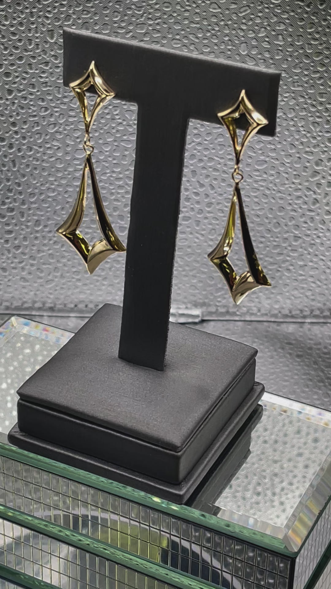 Ladies 14 Karat Yellow Gold Dangling Post Earrings