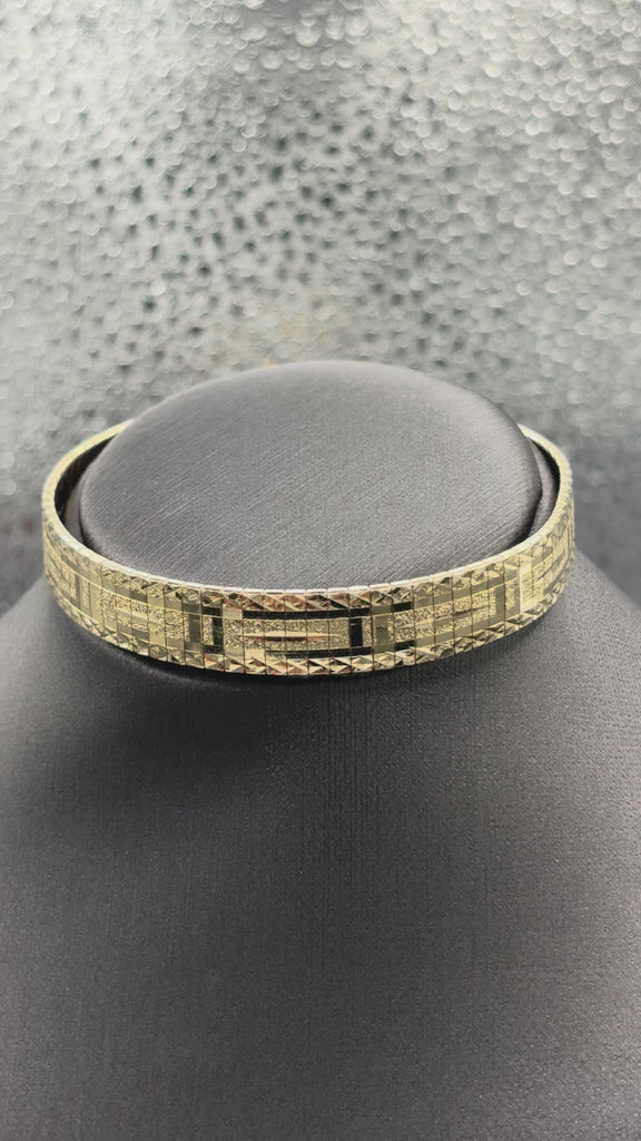 14 Karat Yellow Gold Ladies Laser Edged Soft Bangle Bracelet