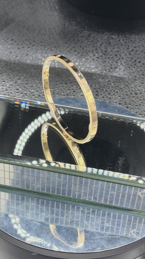 Cartier Vintage Love Bracelet 18 Karat Y/G Full Diamond Bracelet 16