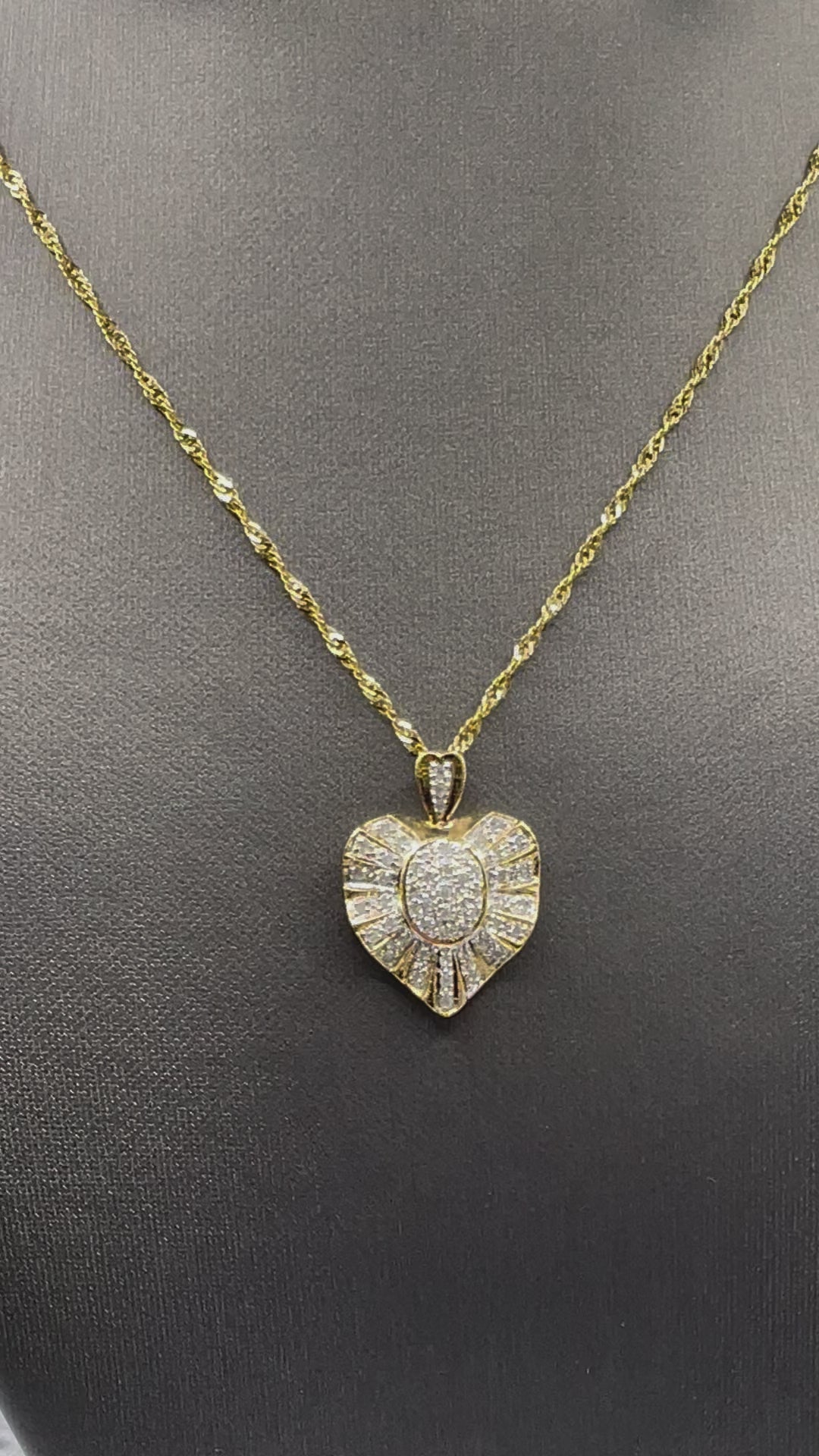 Movie of Ladies 10 Karat Solid Yellow Gold Diamond Pendant