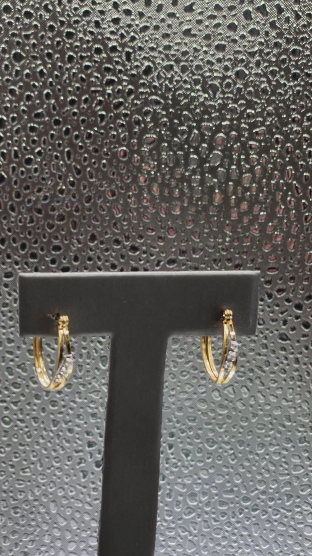 Ladies 14 Karat Yellow Gold and Diamond Hoop Earrings