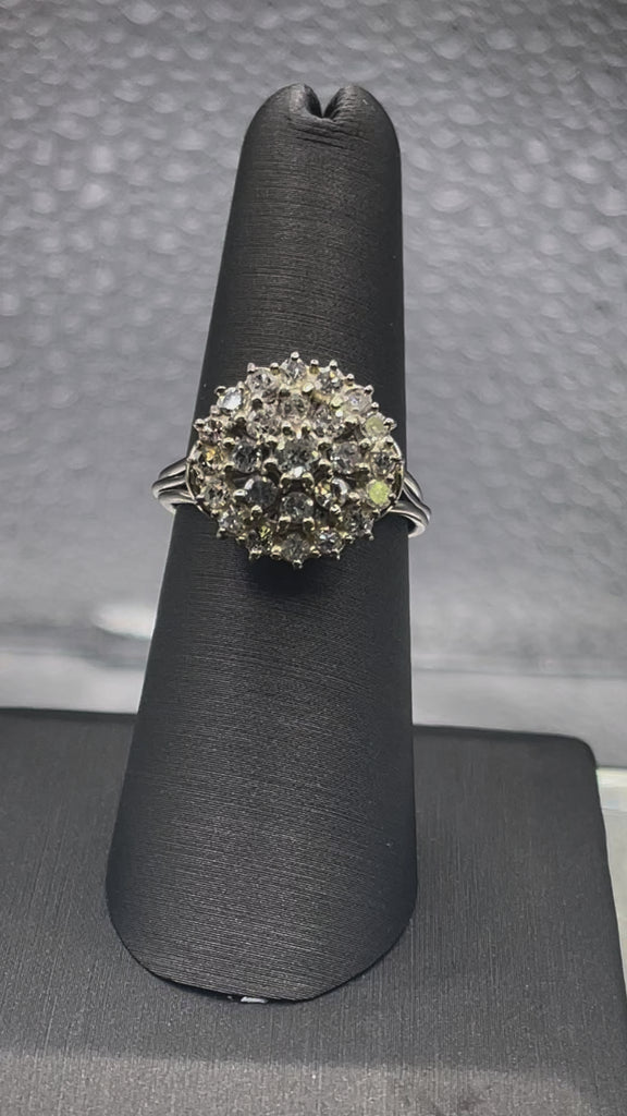 Movie of Beautiful Vintage Ladies Diamond Starburst Bouquet Cocktail Ring