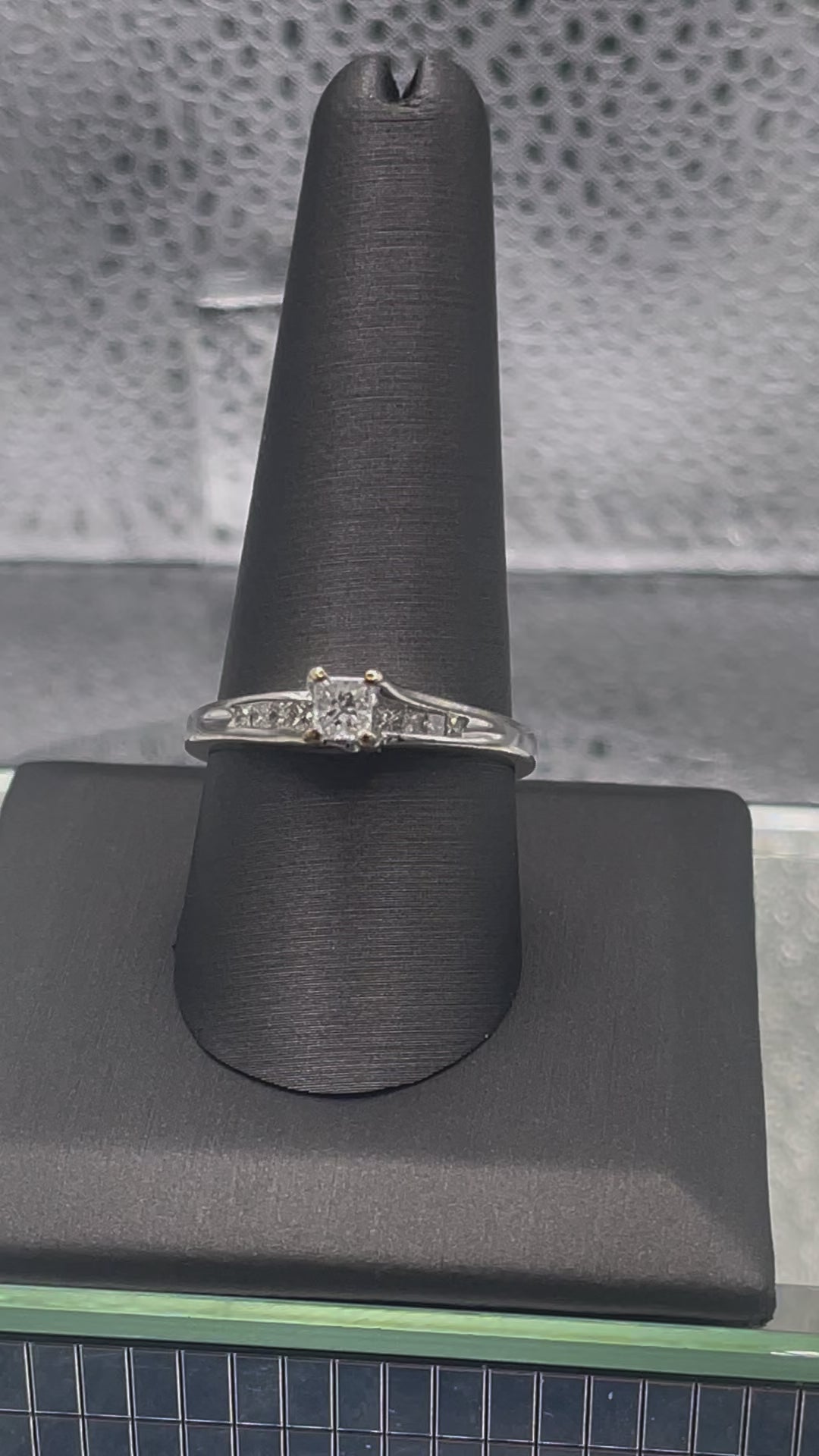 Ladies 14 Karat Solid White Gold Diamond Engagement Ring
