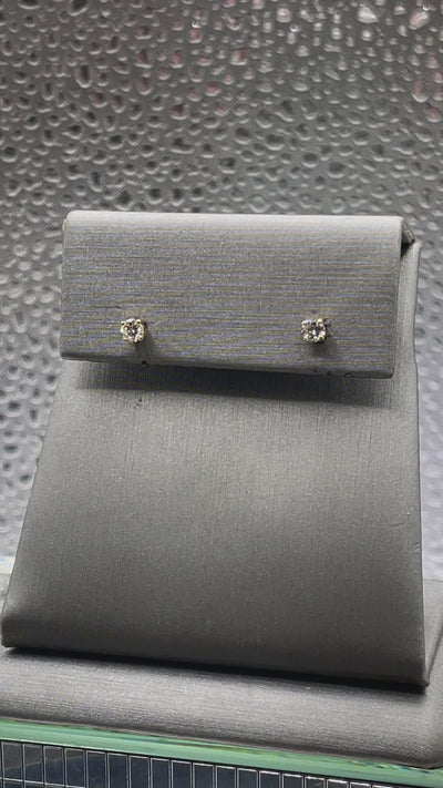 Ladies 14 Karat Solid Yellow Gold Diamond Stud Earrings