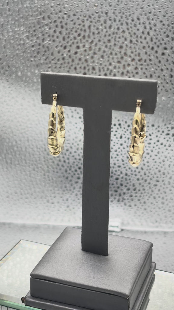 14 Karat Yellow Gold Ladies Twisted Textured Rope Hoop Earrings