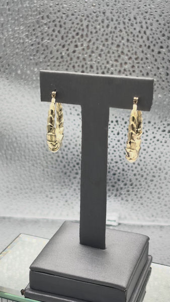 14 Karat Yellow Gold Ladies Twisted Textured Rope Hoop Earrings