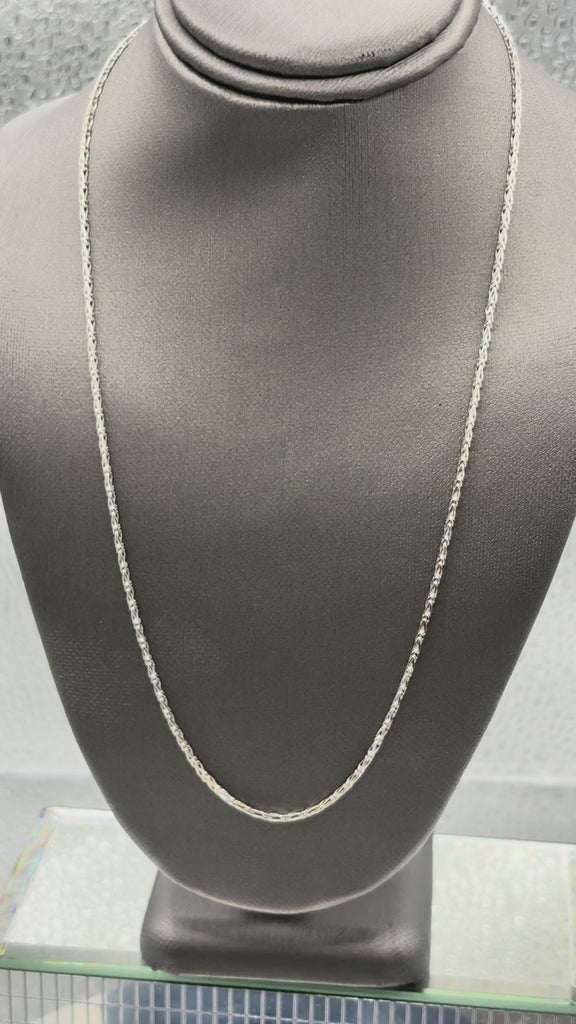 14 Karat White Gold Ladies Twisted Cable Link Chain