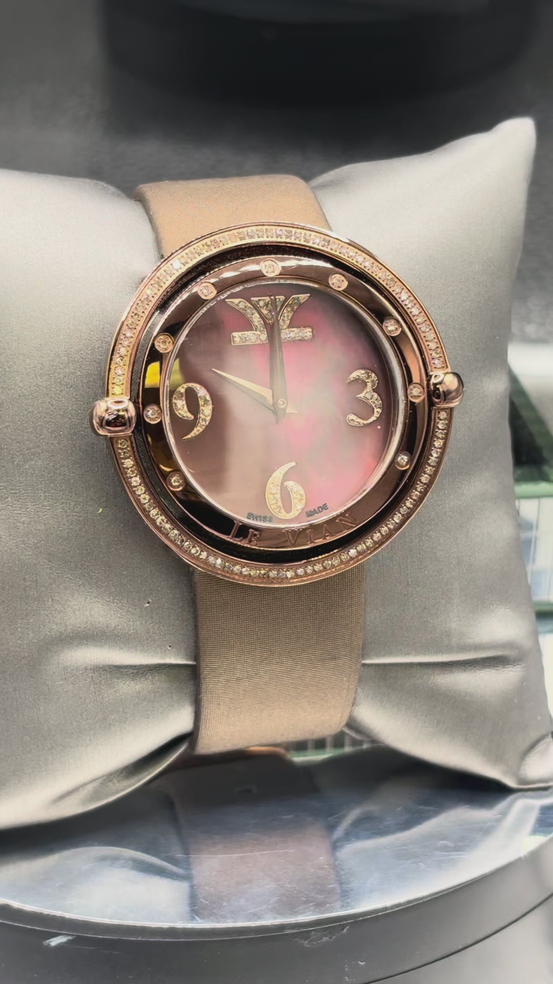 Vintage Ladies “New” limited edition #1 of 500 made Le Vian