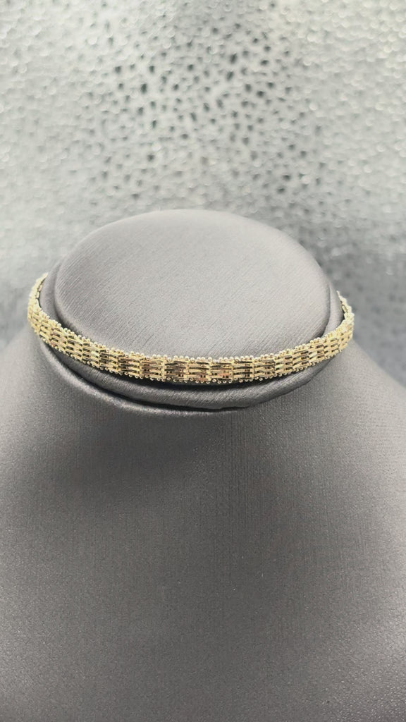 14 Karat Yellow Gold Ladies Italian Mesh Link Bracelet
