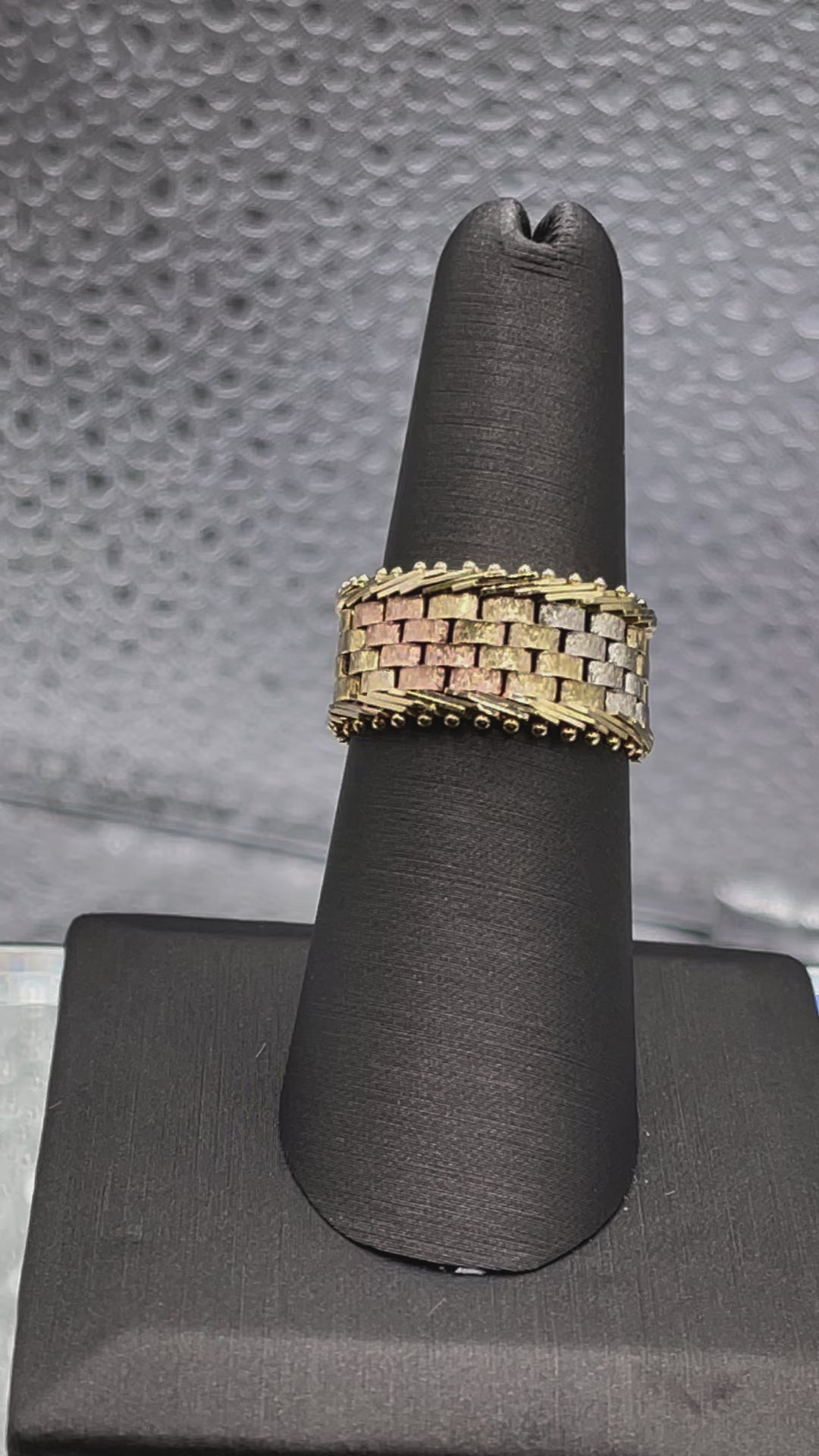 Ladies or Gents 14 Karat Tri-Colored Herringbone Ring