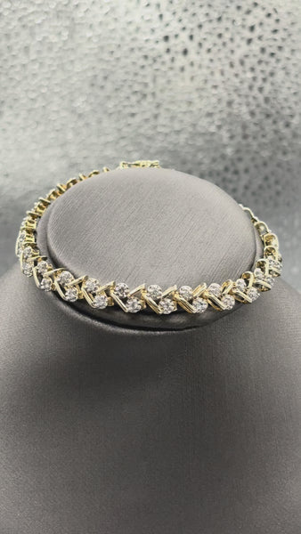 14 Karat Yellow Gold Ladies Diamond Zig Zag Bracelet