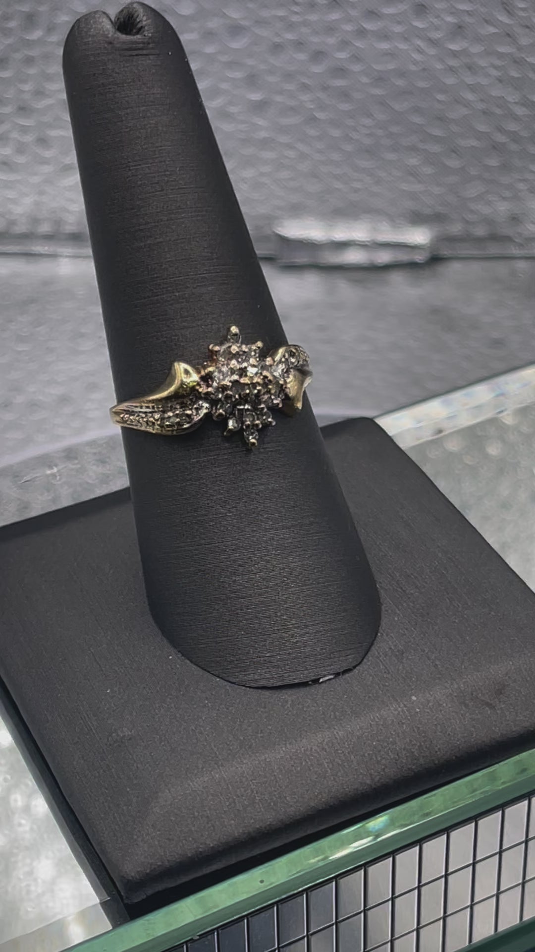 Ladies 14 Karat Yellow Gold Petite Diamond Cluster Ring