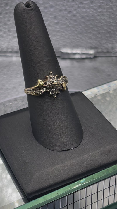 Ladies 14 Karat Yellow Gold Petite Diamond Cluster Ring