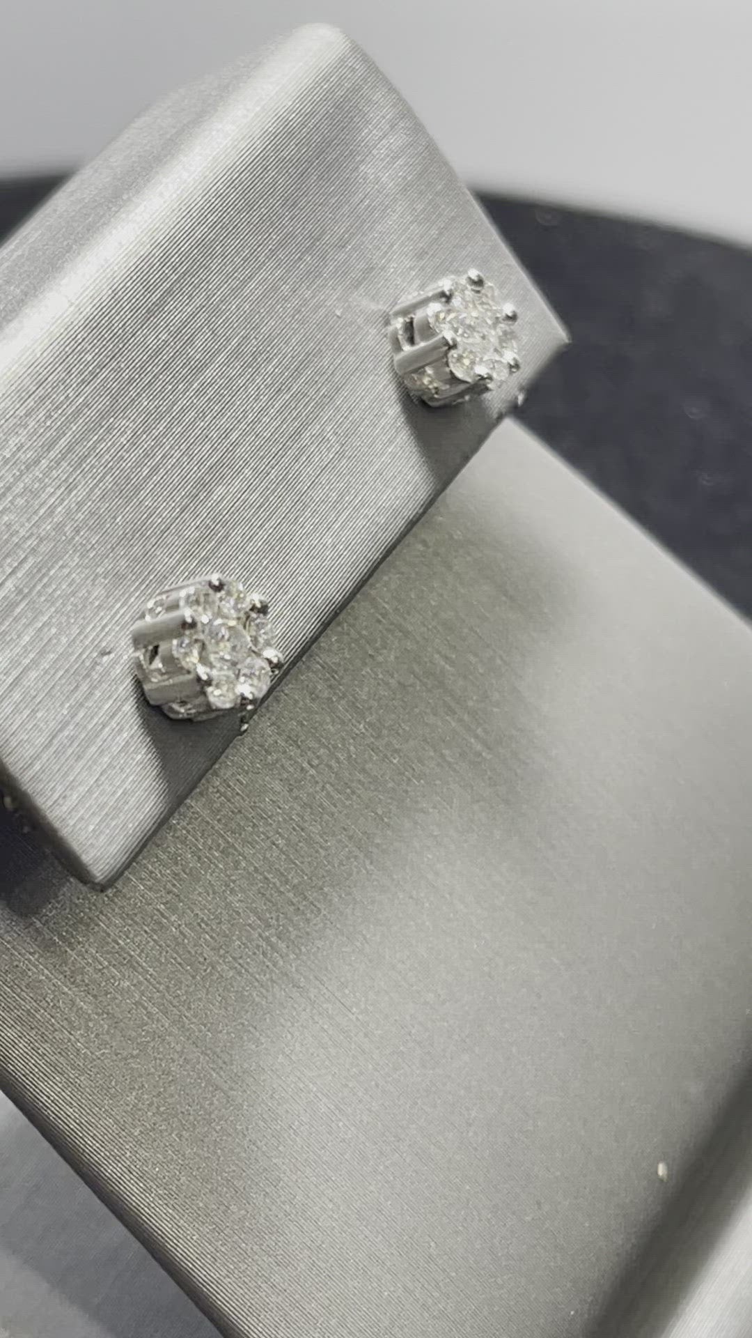 Movie of 14 Karat White Gold - Diamond Cluster Floral Motif Stud Earrings