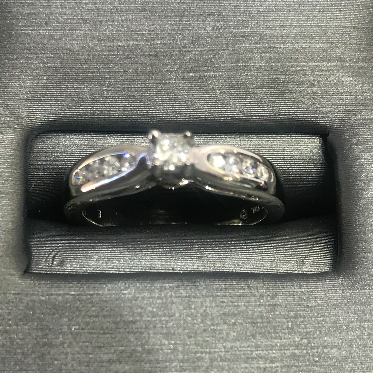 10 Karat White Gold Friendship Diamond Ring - Philadelphia Gold & Silver Exchange