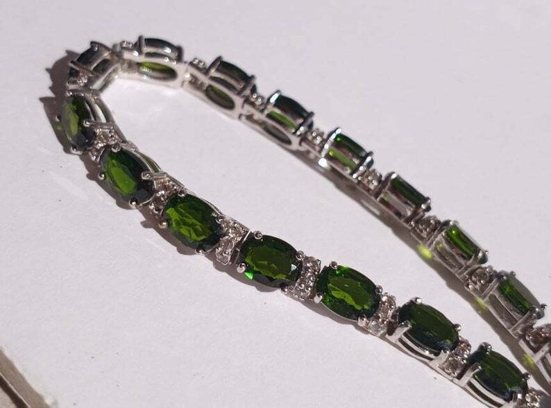 Sterling Silver .925 Oval Emerald & Cubic Zirconia Bracelet Gorgeous