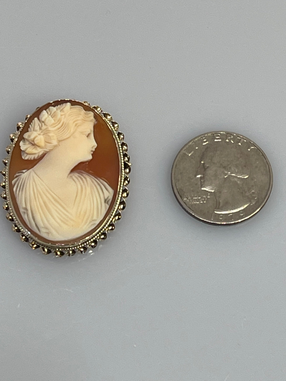 Vintage 10 Karat Yellow Gold Cameo Pin / Pendant / Brooch - Philadelphia Gold & Silver Exchange