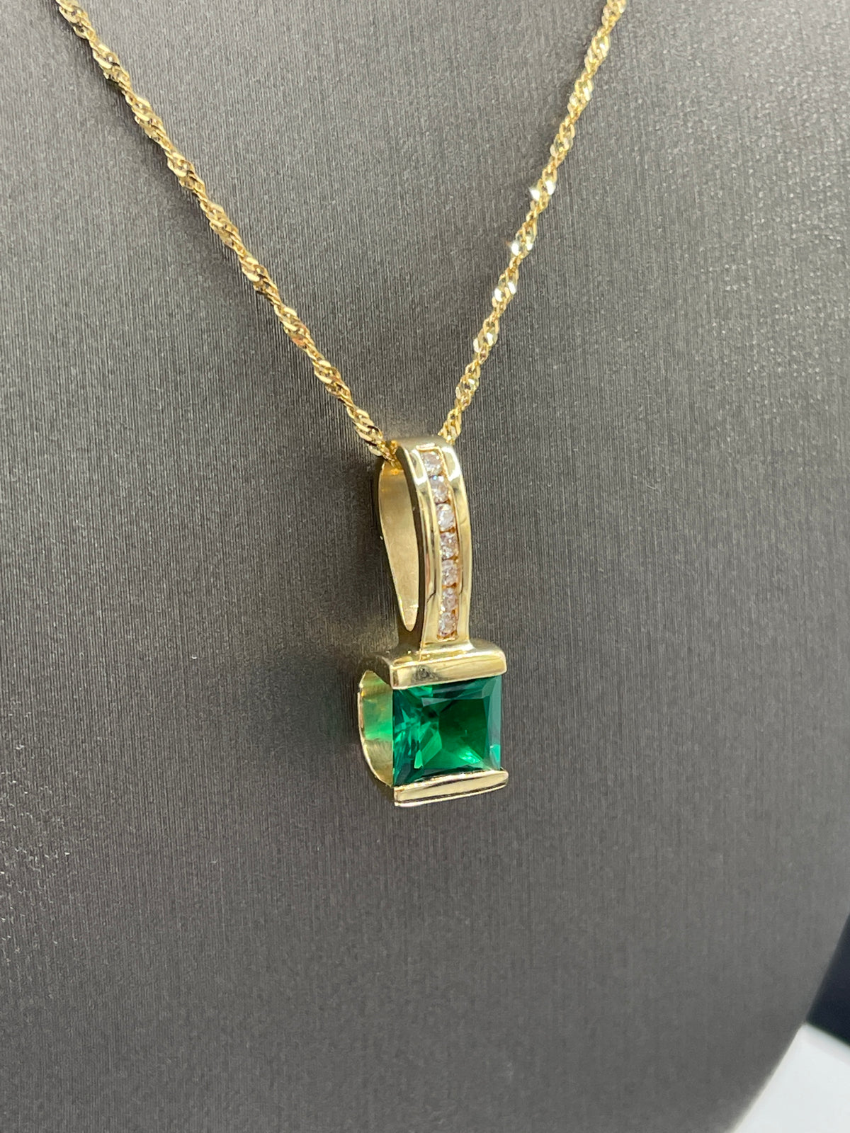 Princess Cut Emerald & Diamond Necklace - Philadelphia Gold & Silver Exchange