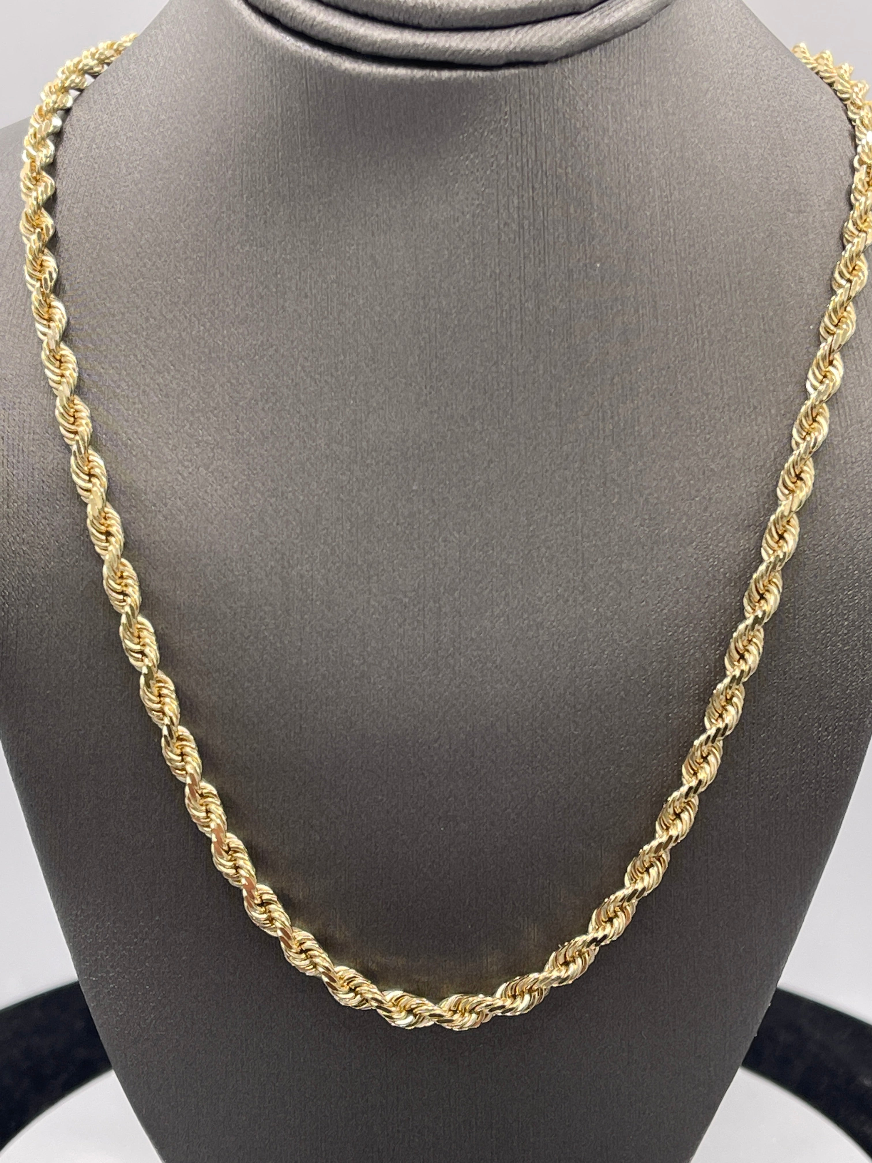 LUXURMAN 10K Yellow Gold White Yellow Black Diamond Necklace for Men 5.5ct  Chain 001165