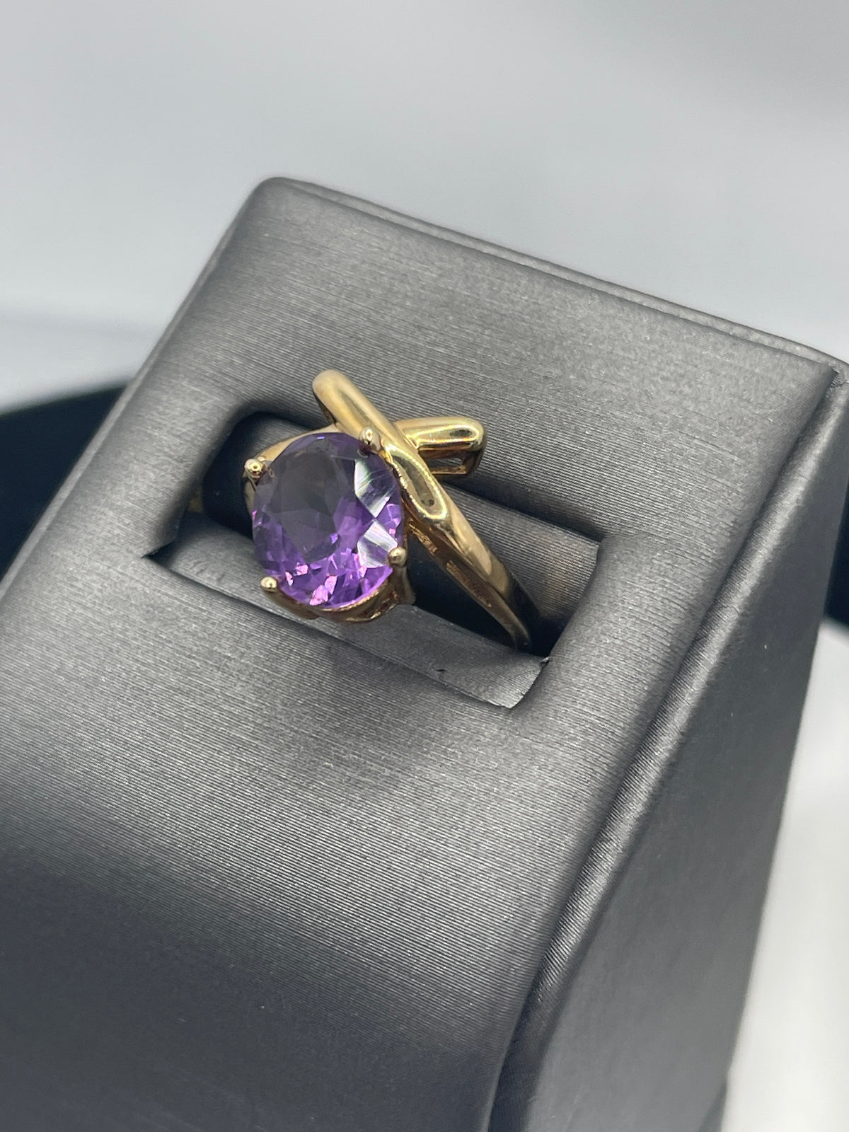 10 Karat Yellow Gold, Amethyst And Diamond Freeform X O Ring - Philadelphia Gold & Silver Exchange