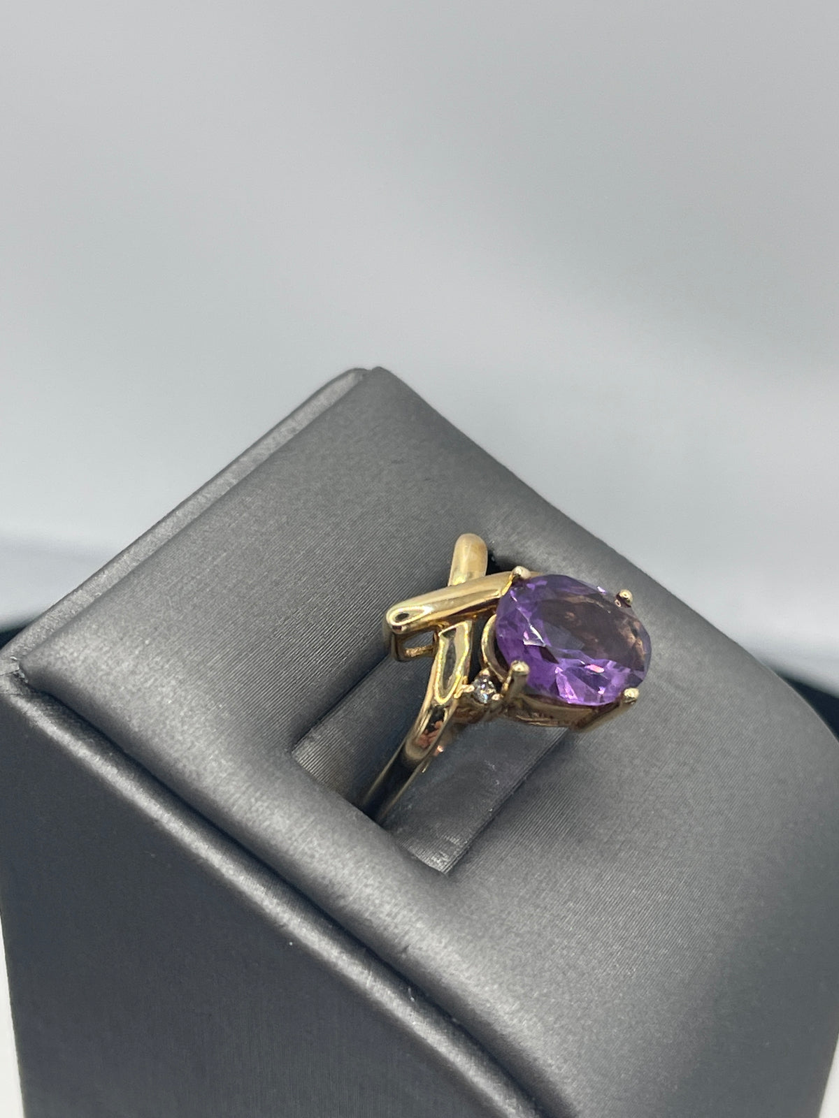 10 Karat Yellow Gold, Amethyst And Diamond Freeform X O Ring - Philadelphia Gold & Silver Exchange