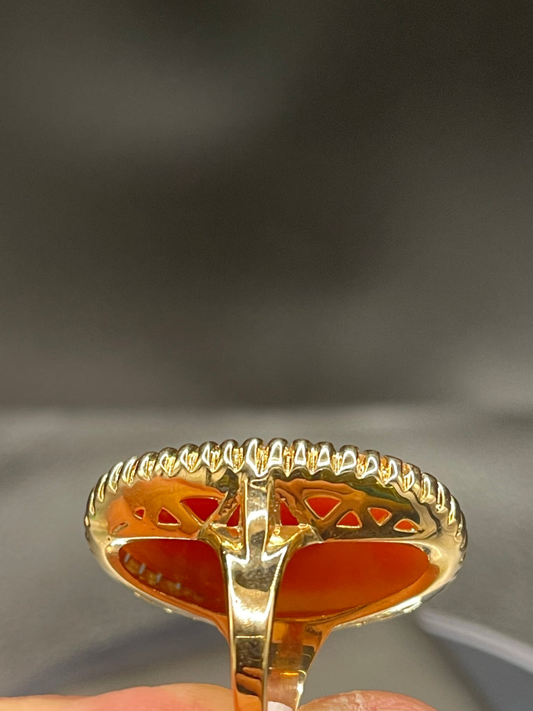 View six of A Vintage Ladies 14 Karat Yellow Gold Large Oval Cameo Ring
