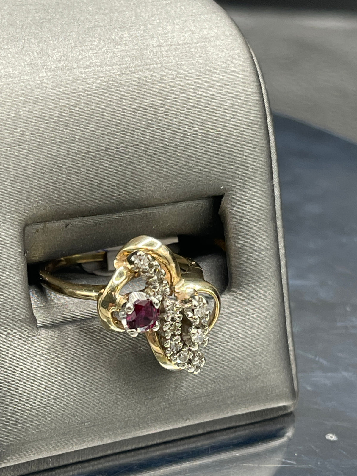 14 KARAT YELLOW GOLD DIAMOND & RUBY RING - Philadelphia Gold & Silver Exchange