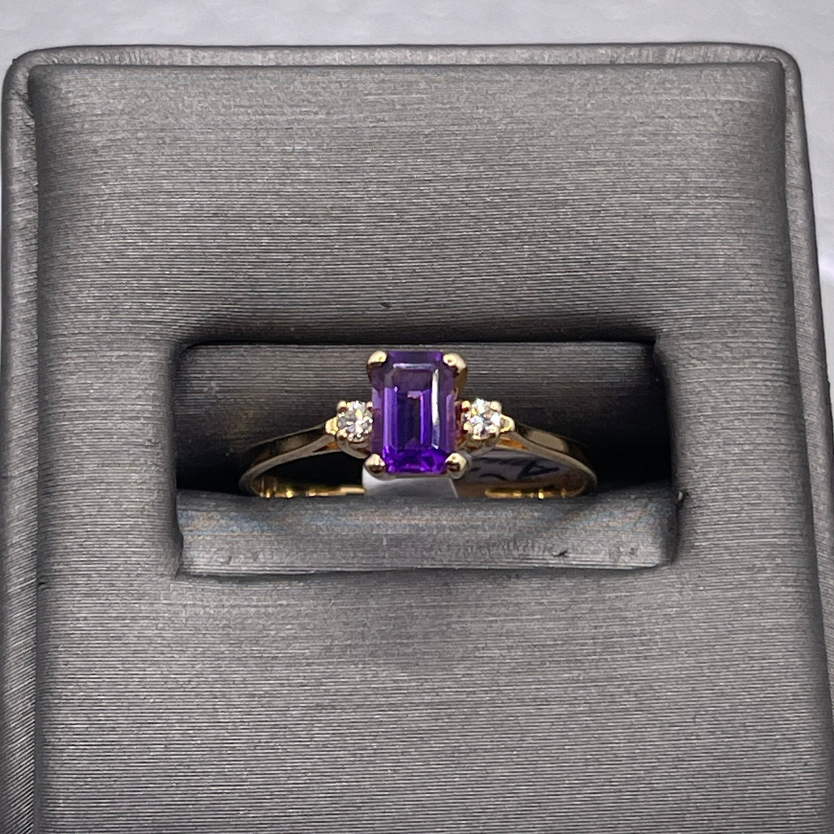 14 Karat Yellow Gold Amethyst & Diamond Ring