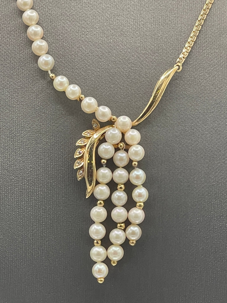View three of Ladies Vintage Custom 14 Karat Yellow Gold Pearl & Diamond Gold Necklace