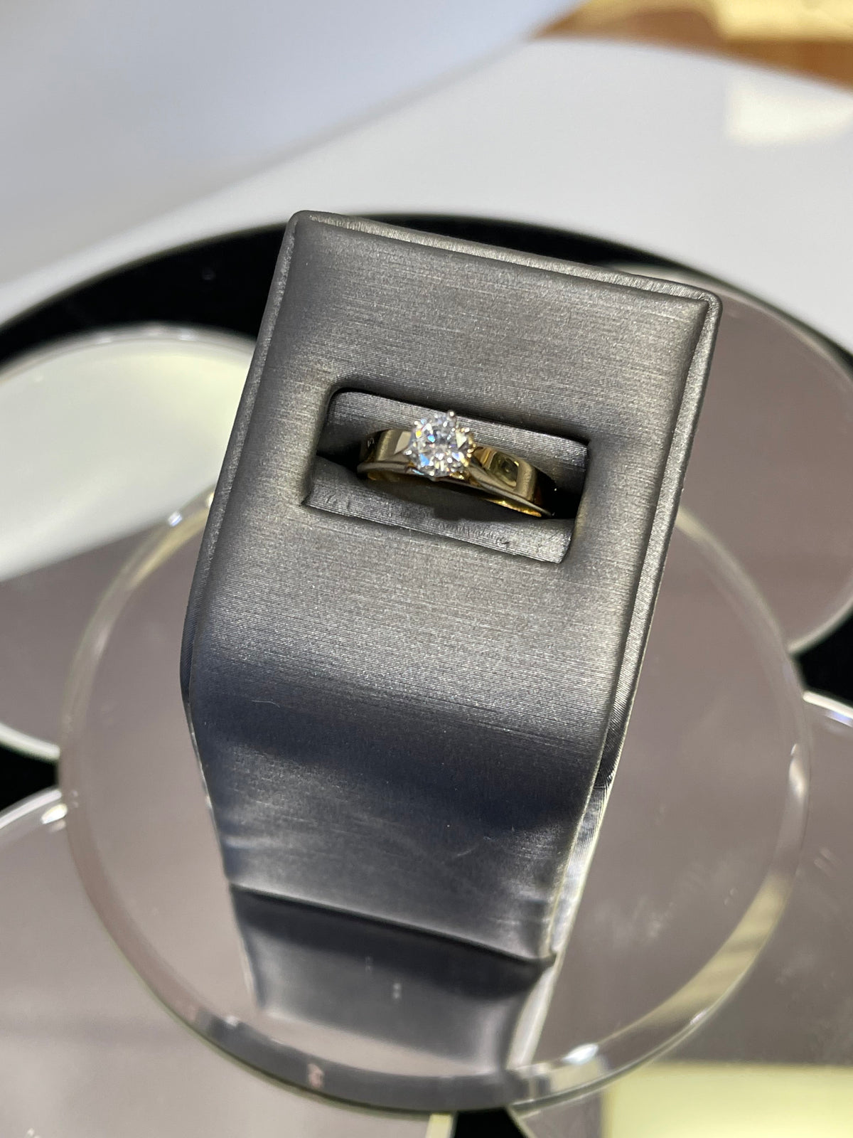 14K Y/G 7 1/2 SOLITAIRE DIAMOND ENGAGEMENT RING