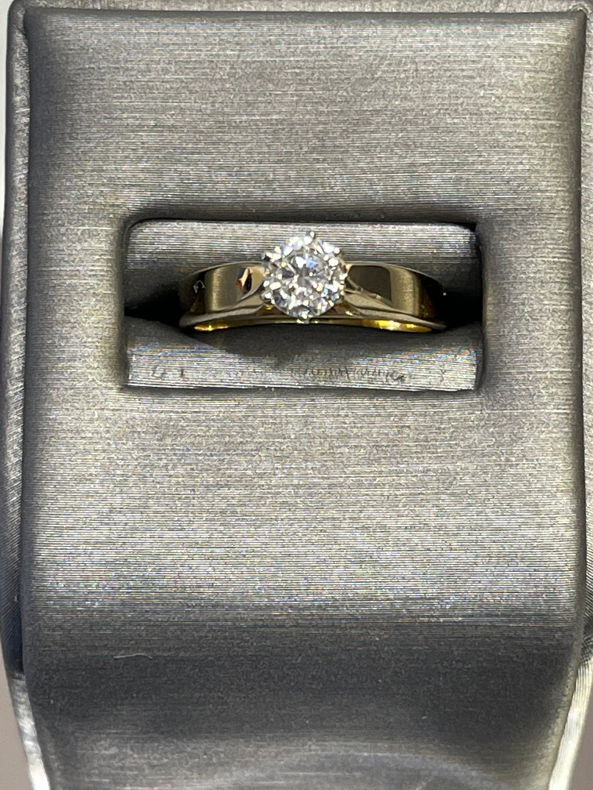 14K Y/G 7 1/2 SOLITAIRE DIAMOND ENGAGEMENT RING