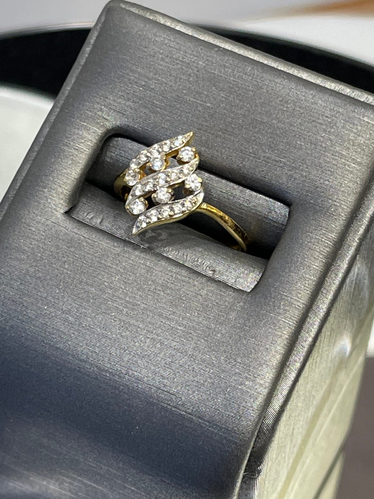 21K YELLOW GOLD CUBIC ZIRCONIA RING - Philadelphia Gold & Silver Exchange