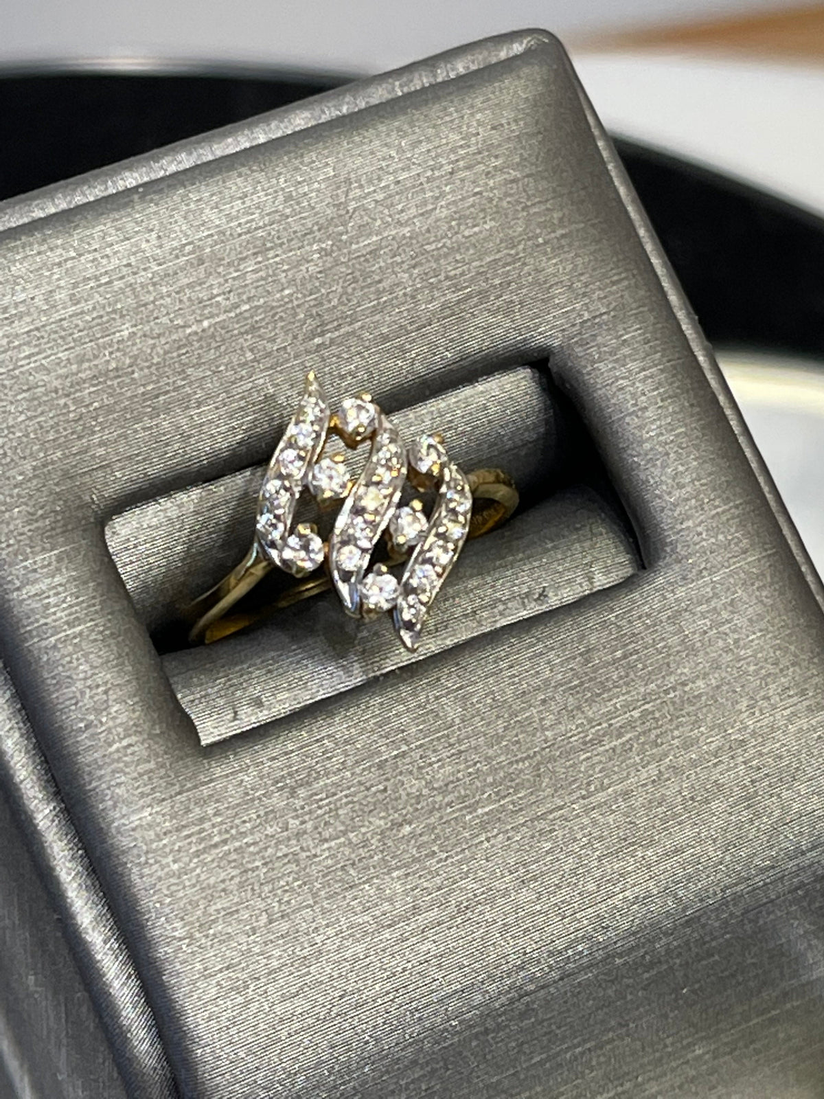21K YELLOW GOLD CUBIC ZIRCONIA RING - Philadelphia Gold & Silver Exchange