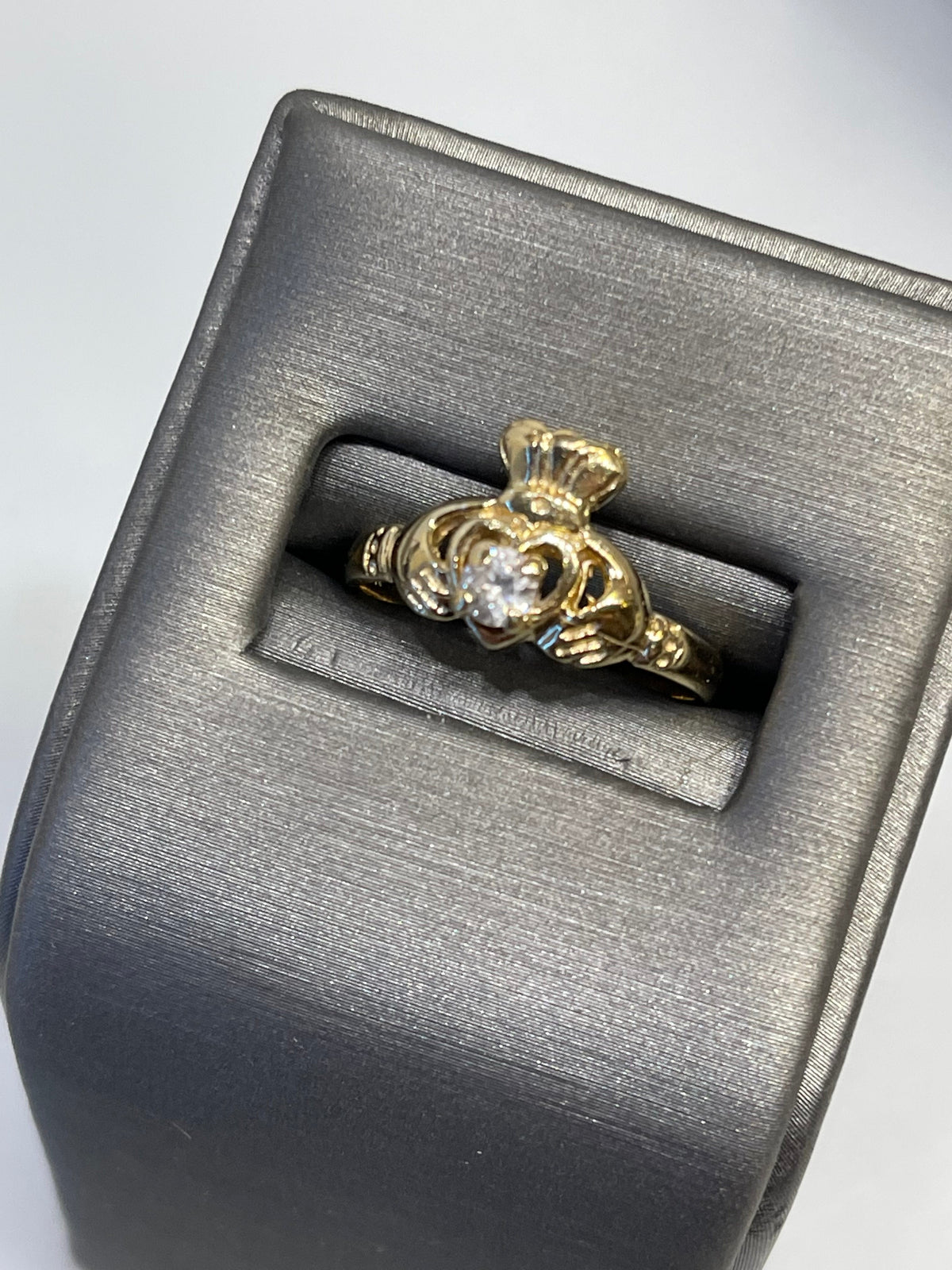 14 KARAT YELLOW GOLD CLADDAH RING - Philadelphia Gold & Silver Exchange