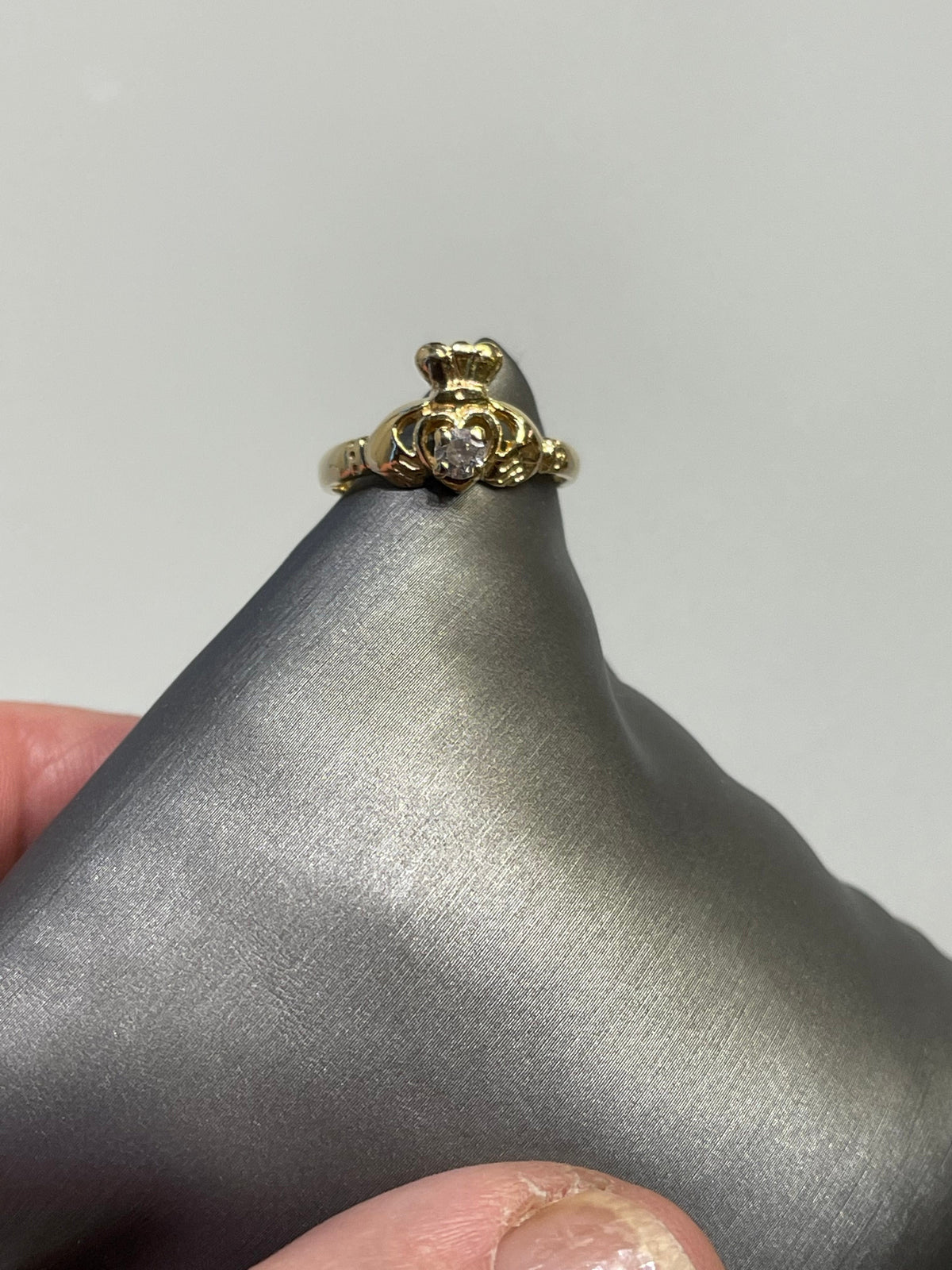 14 KARAT YELLOW GOLD CLADDAH RING - Philadelphia Gold & Silver Exchange