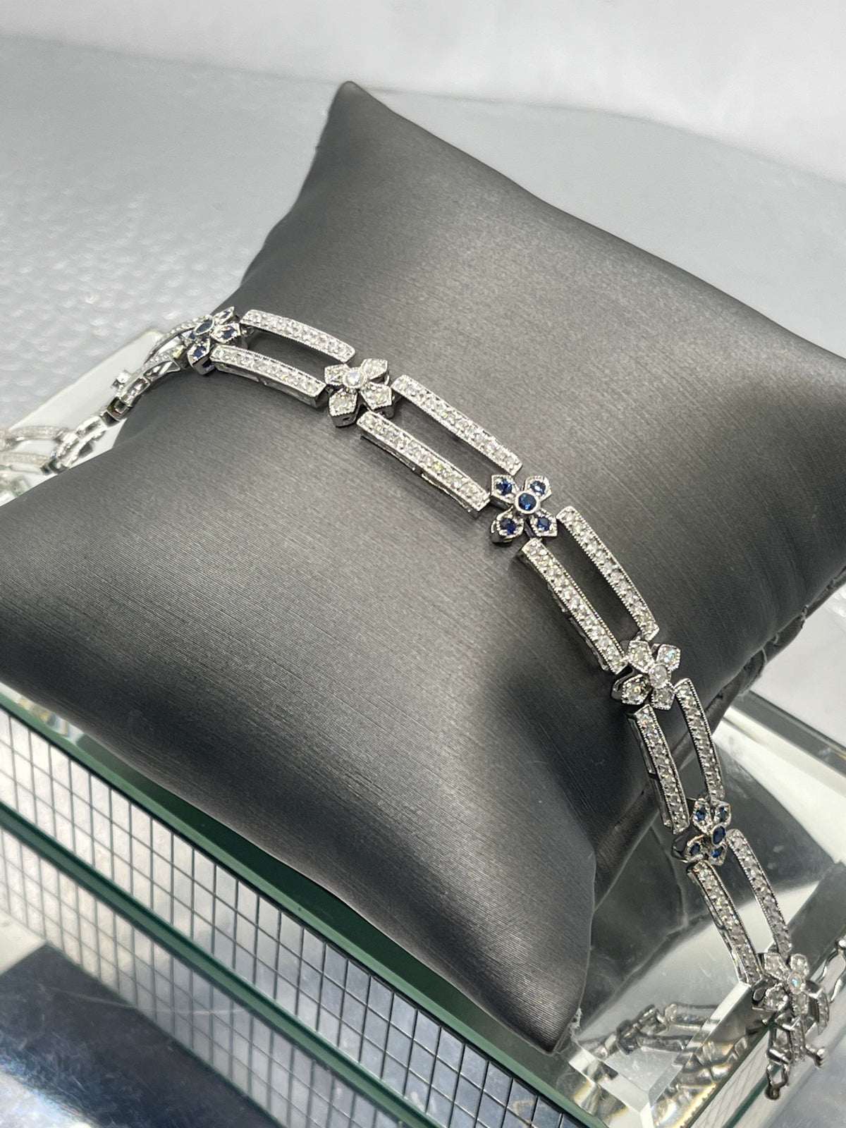 Ladies 14 Karat White Gold Diamond & Sapphire Link Bracelet