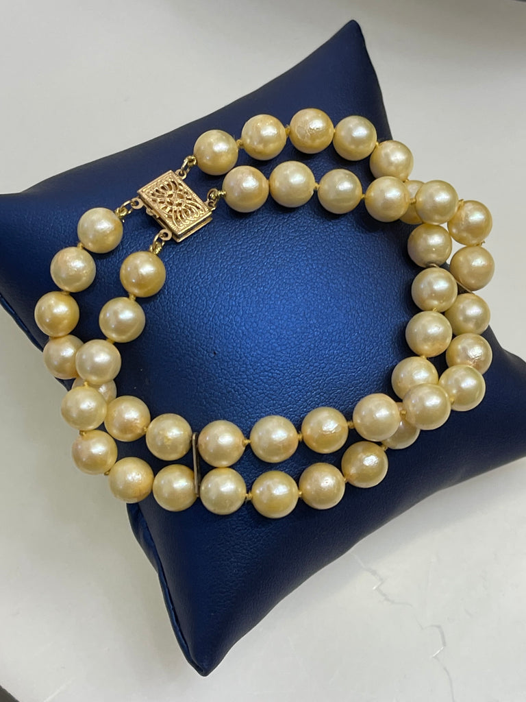 View four of 14 KARAT YELLOW GOLD AND DOUBLE STRAND PEARL BRACELET