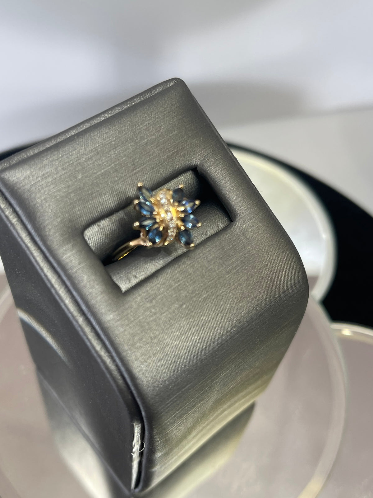 14 karat Yellow Gold Floral Butterfly Style Marquee Sapphire & Round Diamond Ring