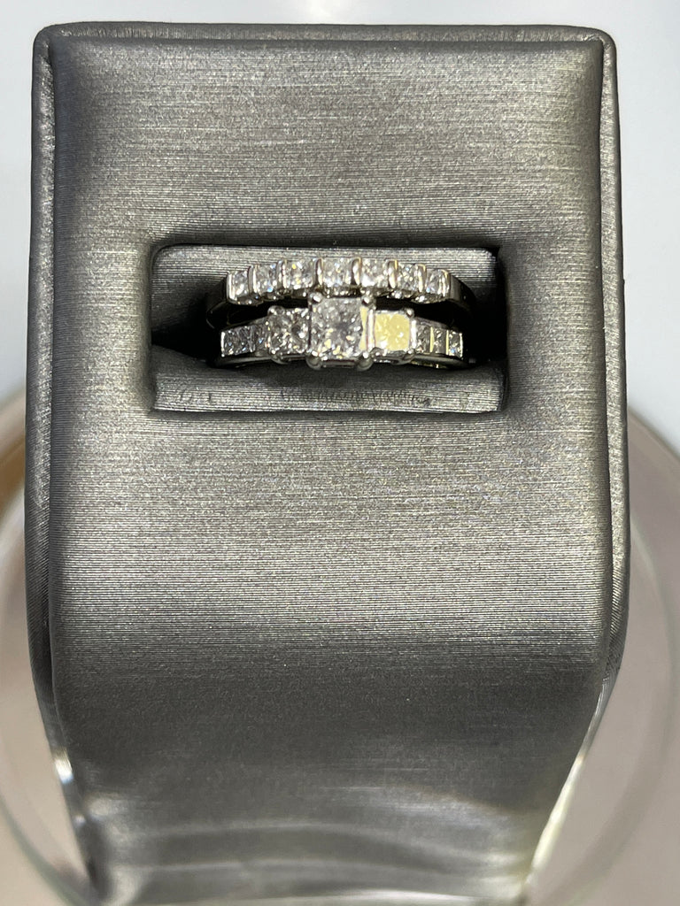 view one of 14 Karat White Gold Diamond Engagement Ring And Wedding Band Ring Wedding Set