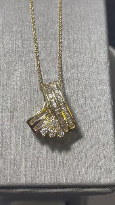 14K YELLOW GOLD DIAMOND PENDANT