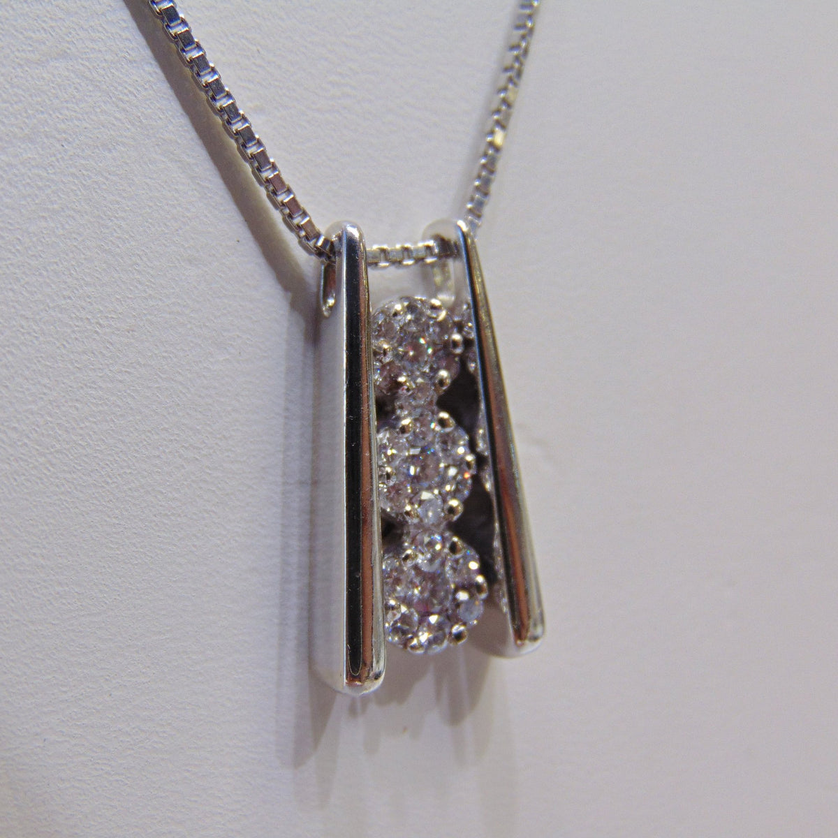 White Gold Diamond Cluster Ladder Pedant - Philadelphia Gold & Silver Exchange